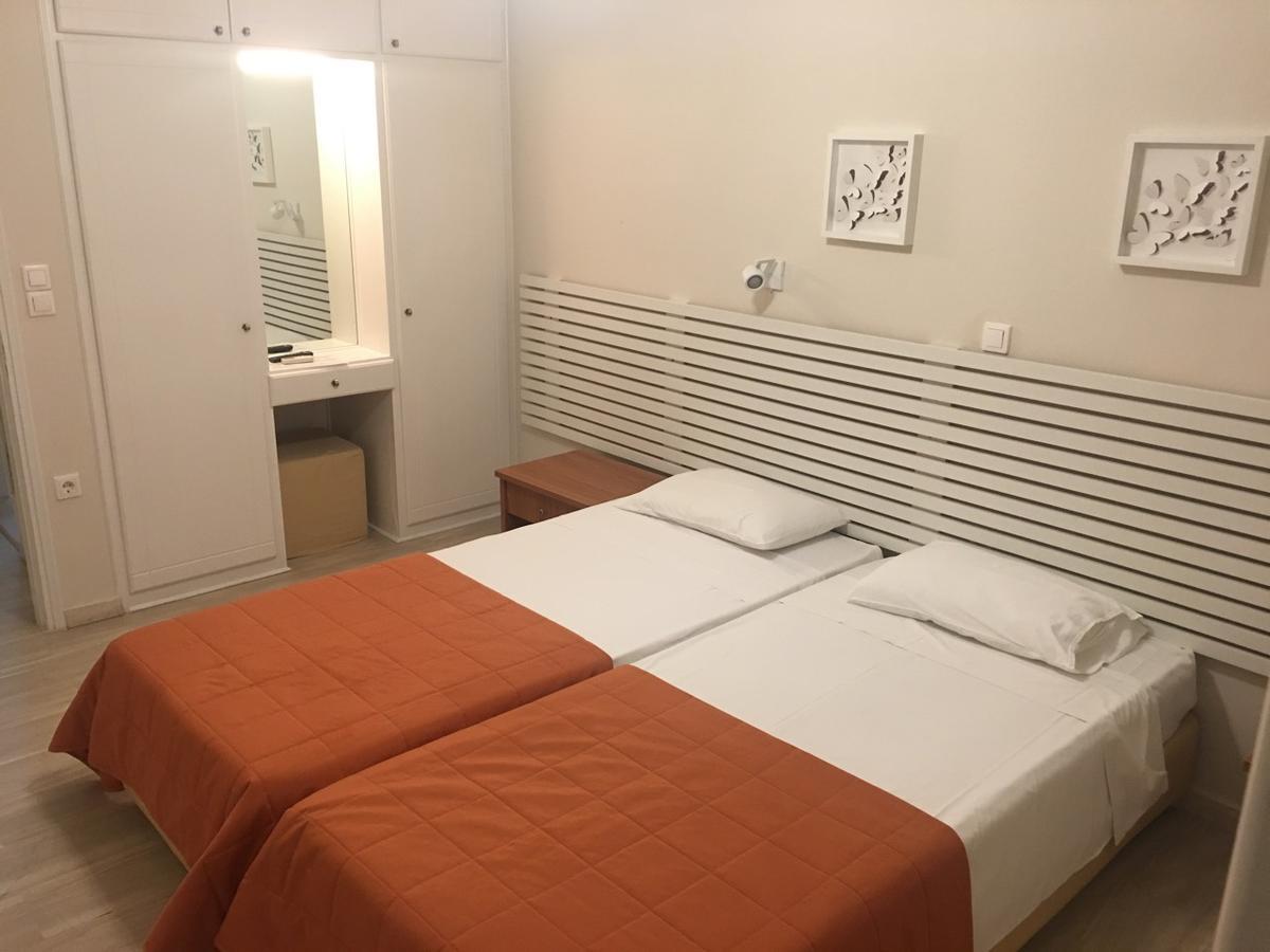 Marini Apartments Мораїтика Екстер'єр фото